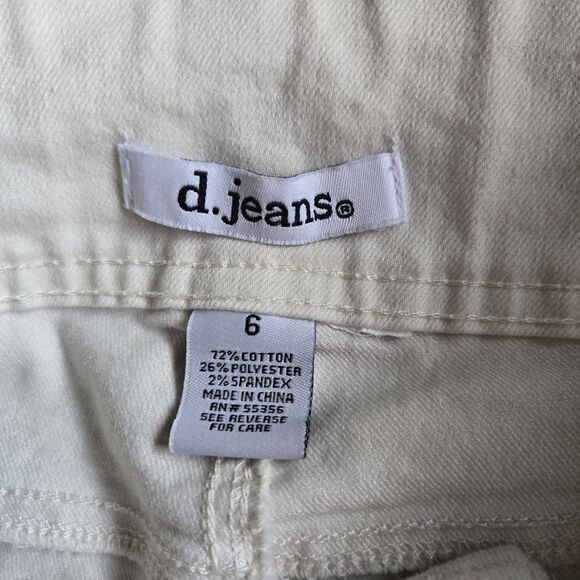 d.jeans Womens Off White Denim Stretchy Capris Sz 6 Mid Rise Triple Button Jeans - Picture 4 of 6